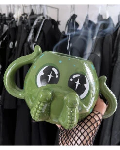 Grüne Cthulhu Keramiktasse KILLSTAR -FaschingFreude Verkäufe killstar gruene cthulhu tasse killstar green cthulhu mug halloween homeware 52084 02