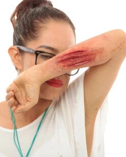 Latex-Applikation Schnittwunde