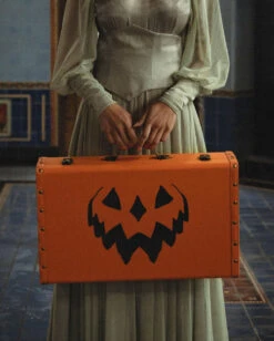 Creepy Pumpkin Vintage Koffer Orange -FaschingFreude Verkäufe spooky pumpkin vintage koffer orange liverly ghosts haunted hallows vintage trunk halloween merchandise und geschenke 54188