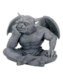 Träumender Gargoyle Mit Hörnern