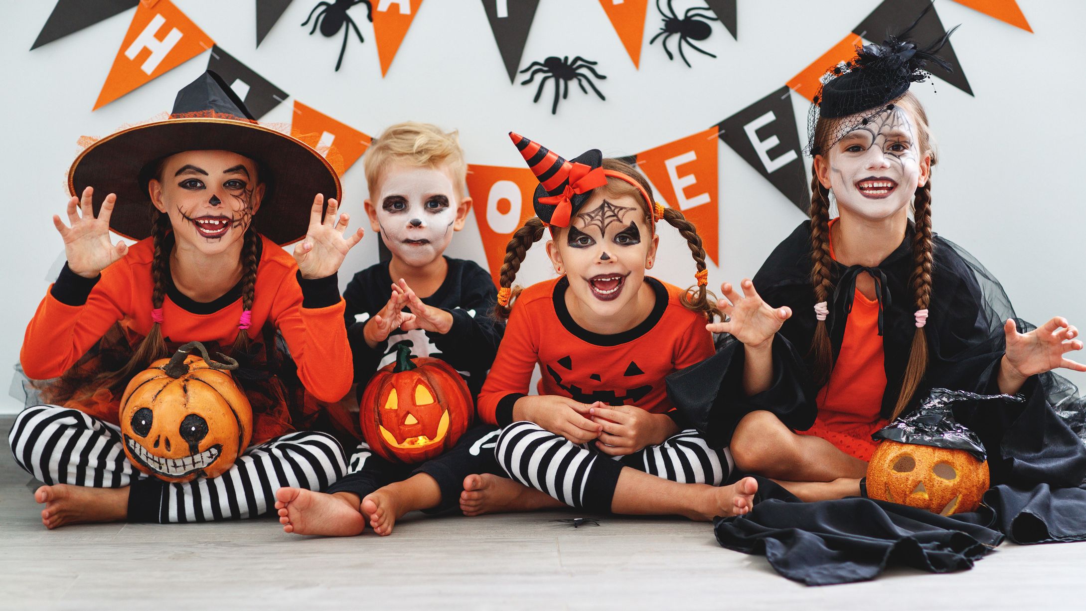 FaschingFreude Verkäufe -FaschingFreude Verkäufe halloween kostum kindergettyimages 1047259576